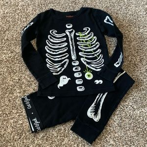Cat & Jack Size 8 Halloween Pjs